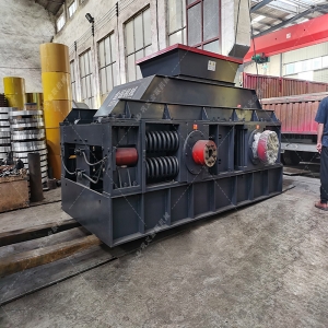 2PG800X600碎玻璃粉碎機發(fā)往重慶