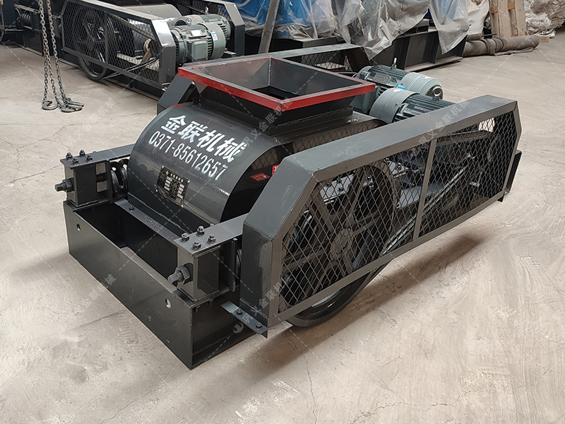 雙齒輥破碎機如何調(diào)間隙？