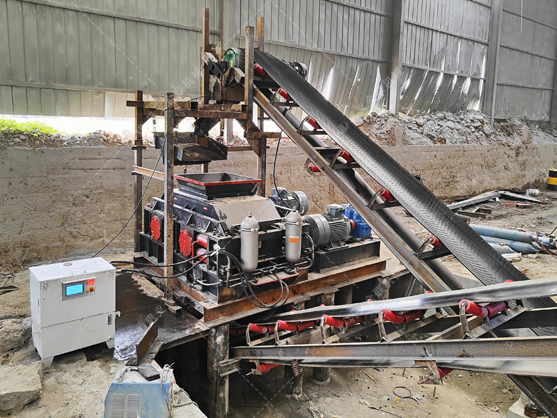 操作簡便高產(chǎn):1000x800液壓對輥制砂機的人性化設(shè)計揭秘 操作簡便高產(chǎn):1000x800液壓對輥制砂機的人性化設(shè)計揭秘