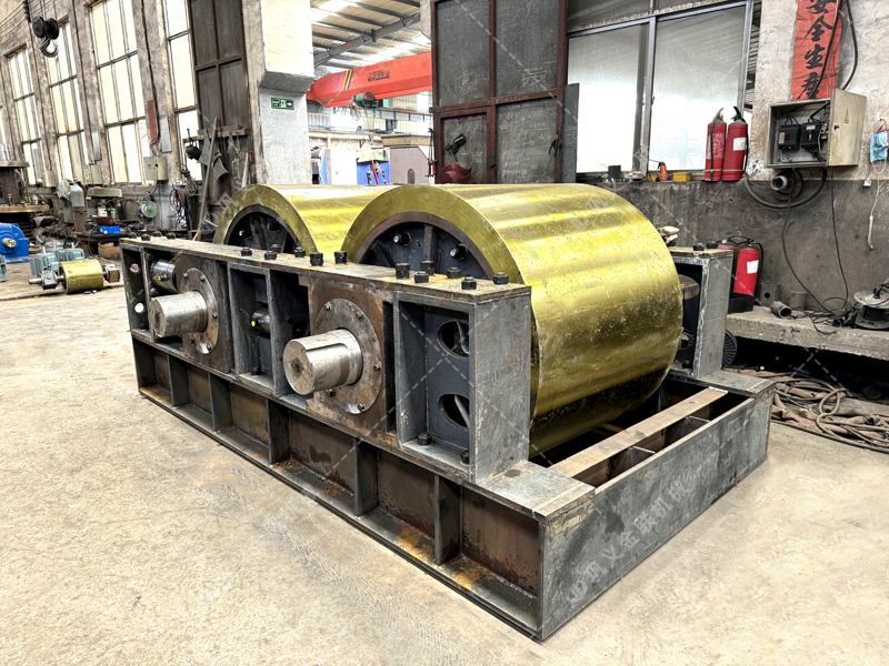 新基建“砂”場：液壓對輥制砂機為何成為高鐵、高速項目優(yōu)選設(shè)備？